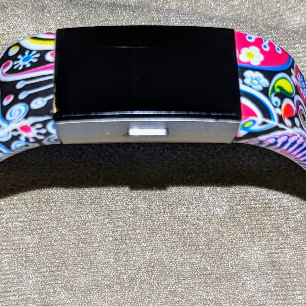 Women's Fitbit Health & Fitness Tracker Silicone Fashion Paisley Design Band